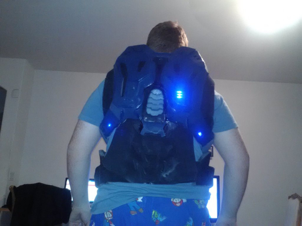 1104122012.jpg