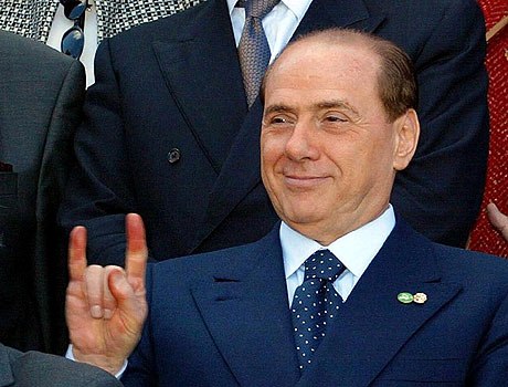 20090811berlusconi_corna.jpg