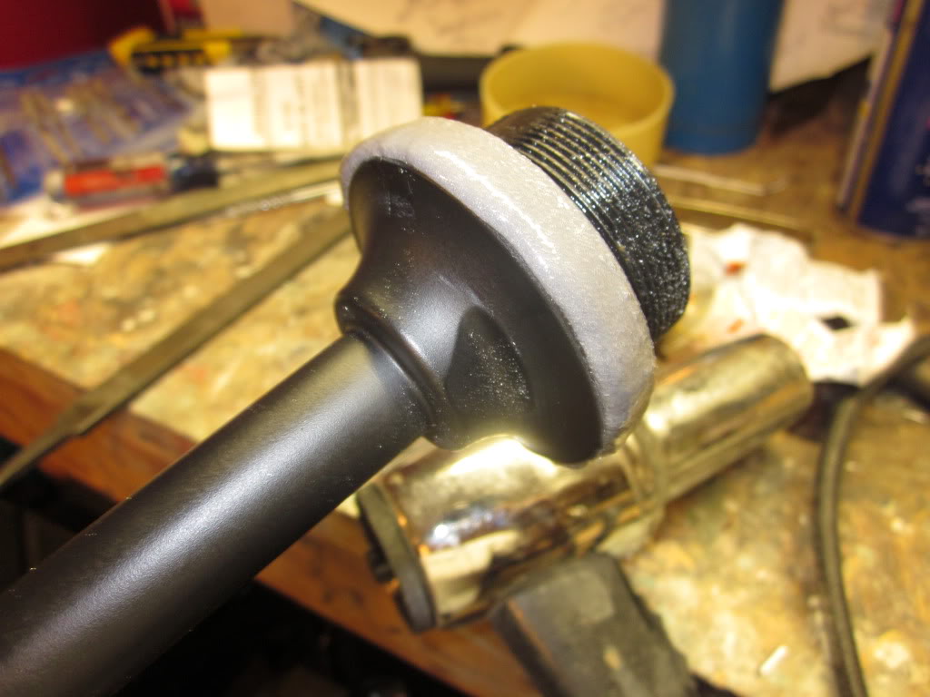 3Addingmetalepoxymix.jpg