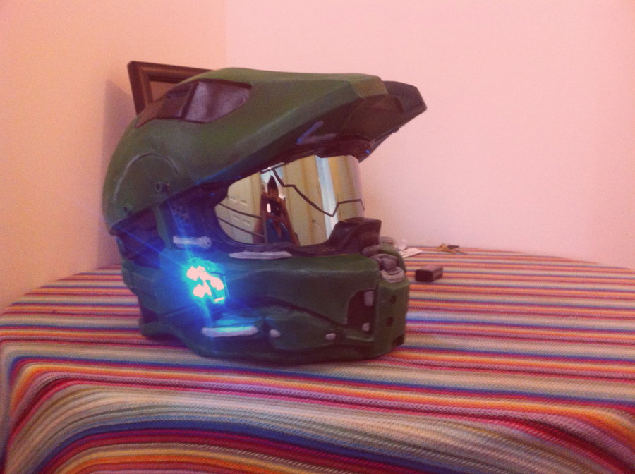 405th___finished_helmet_4_by_rabinosa-d5g55cw.jpg