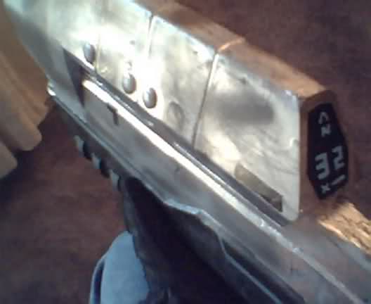54n8kus.jpg