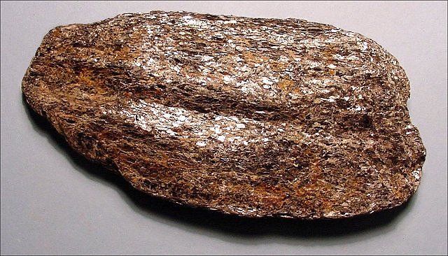6mrx-schist1.jpg