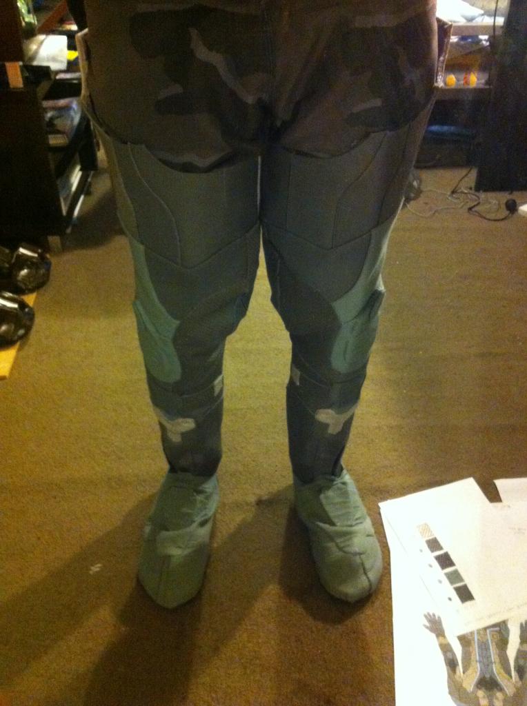 AgentLockeUndersuitStep55_zps6eac72dc.jpg