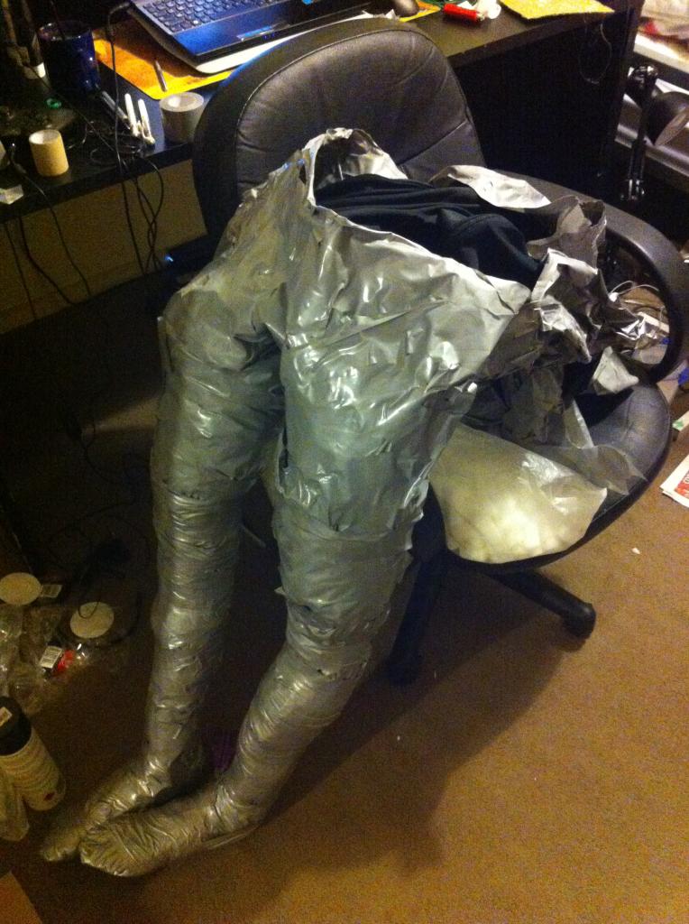AgentLockeUndersuitStep5_zps86470cda.jpg