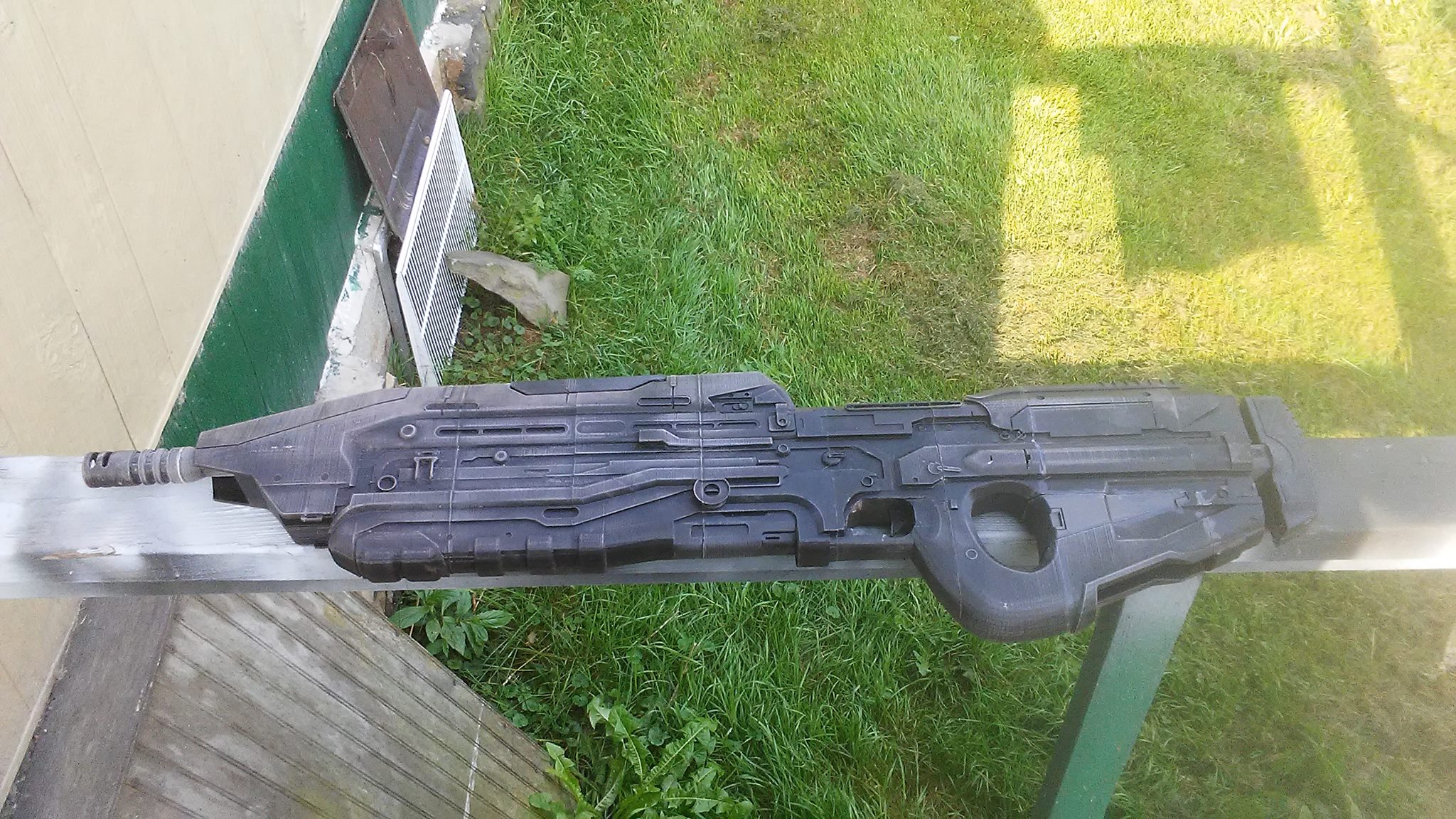 AR 2.jpg