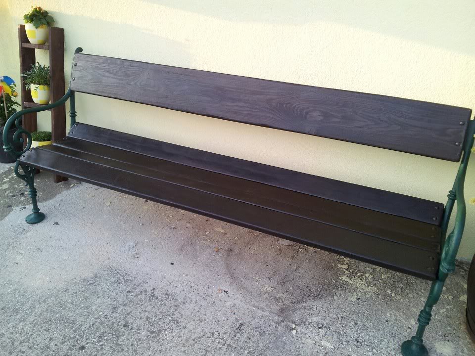 bench_new.jpg