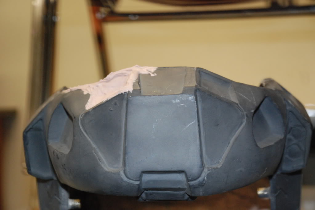 Bondo015-1.jpg