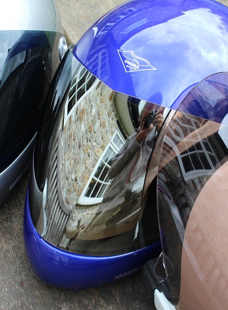 CharlyNLMirrorVisor.jpg