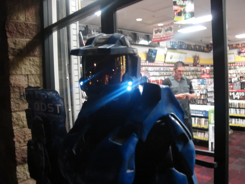 costumegamestop1.jpg