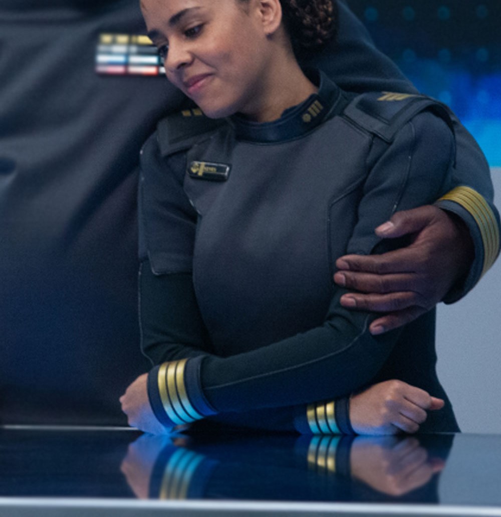Dr.-Miranda-Keyes-TV-Series-Halo-Season-01-Olive-Gray-Grey-Leather-Costume-Jacket234.jpg