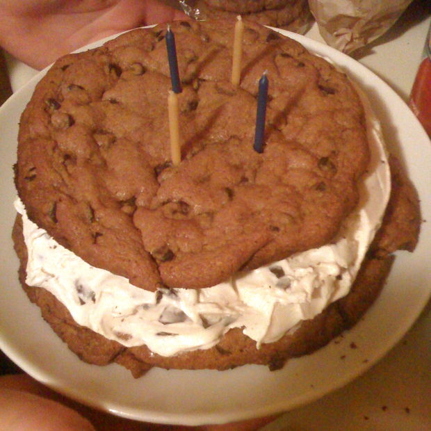 Giant-Ice-Cream-Cookie-Sandwich.jpg