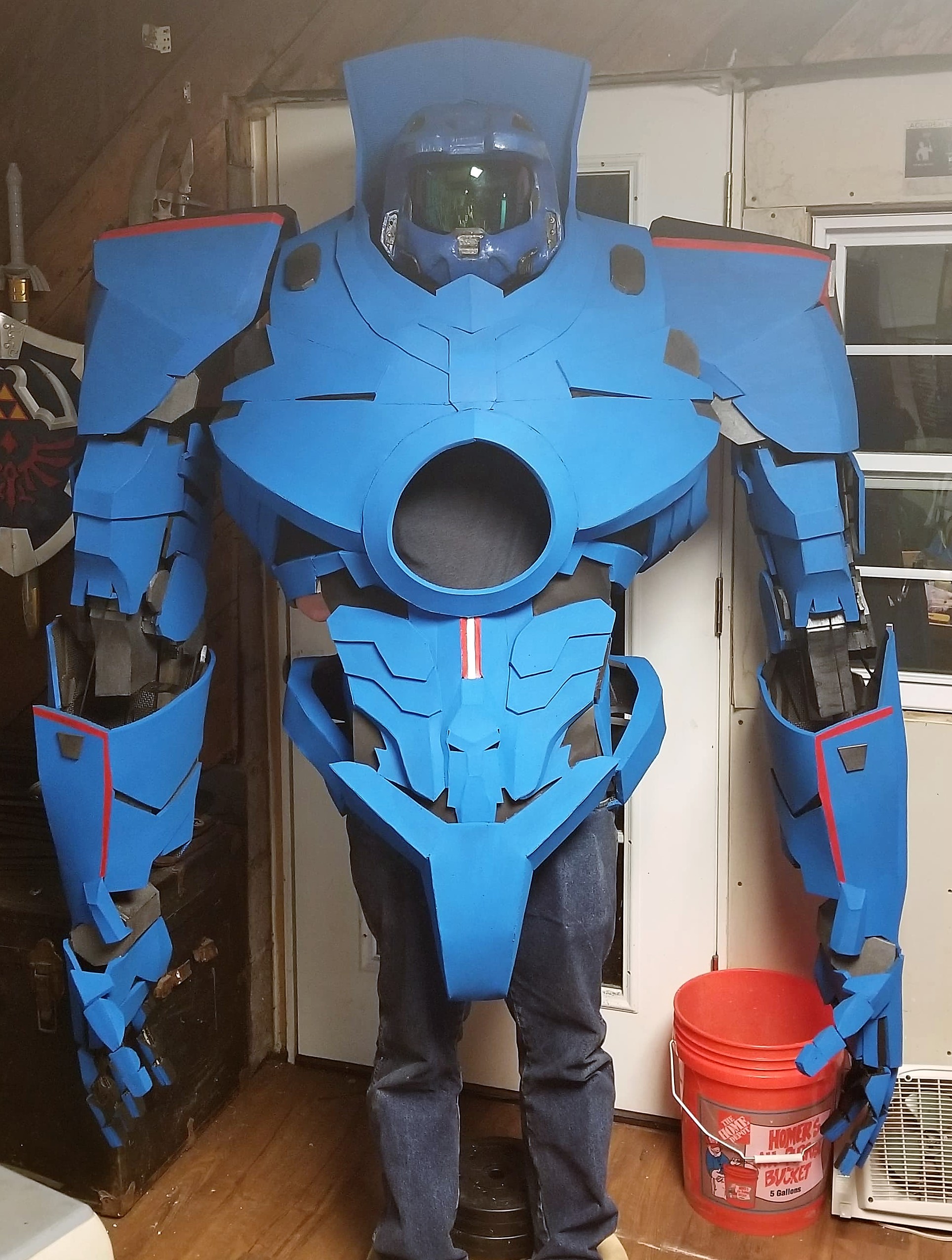 267368