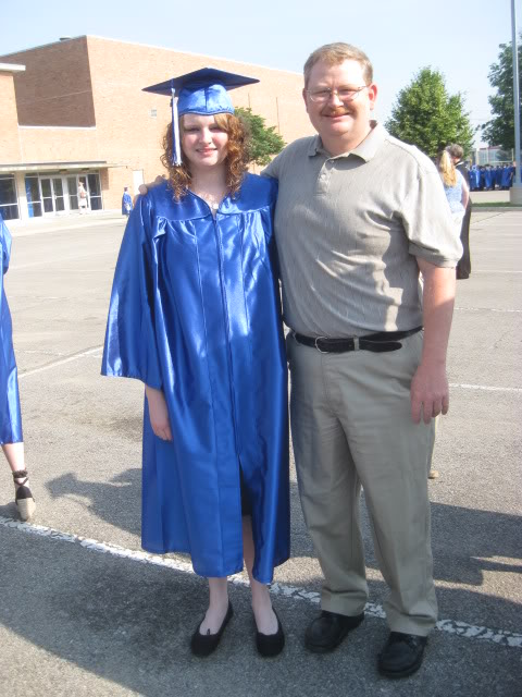 GraduationKrisi003.jpg