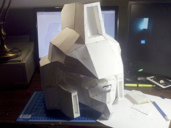 gundam_alex_pepakura_wip_by_mbrin-d3d6ofs.jpg