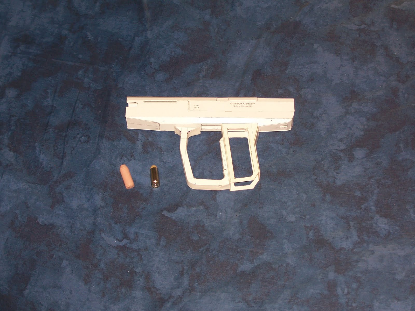 Guns+001w.JPG