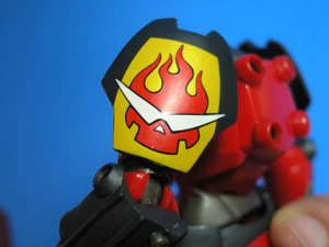 gurren_shoulder.jpg