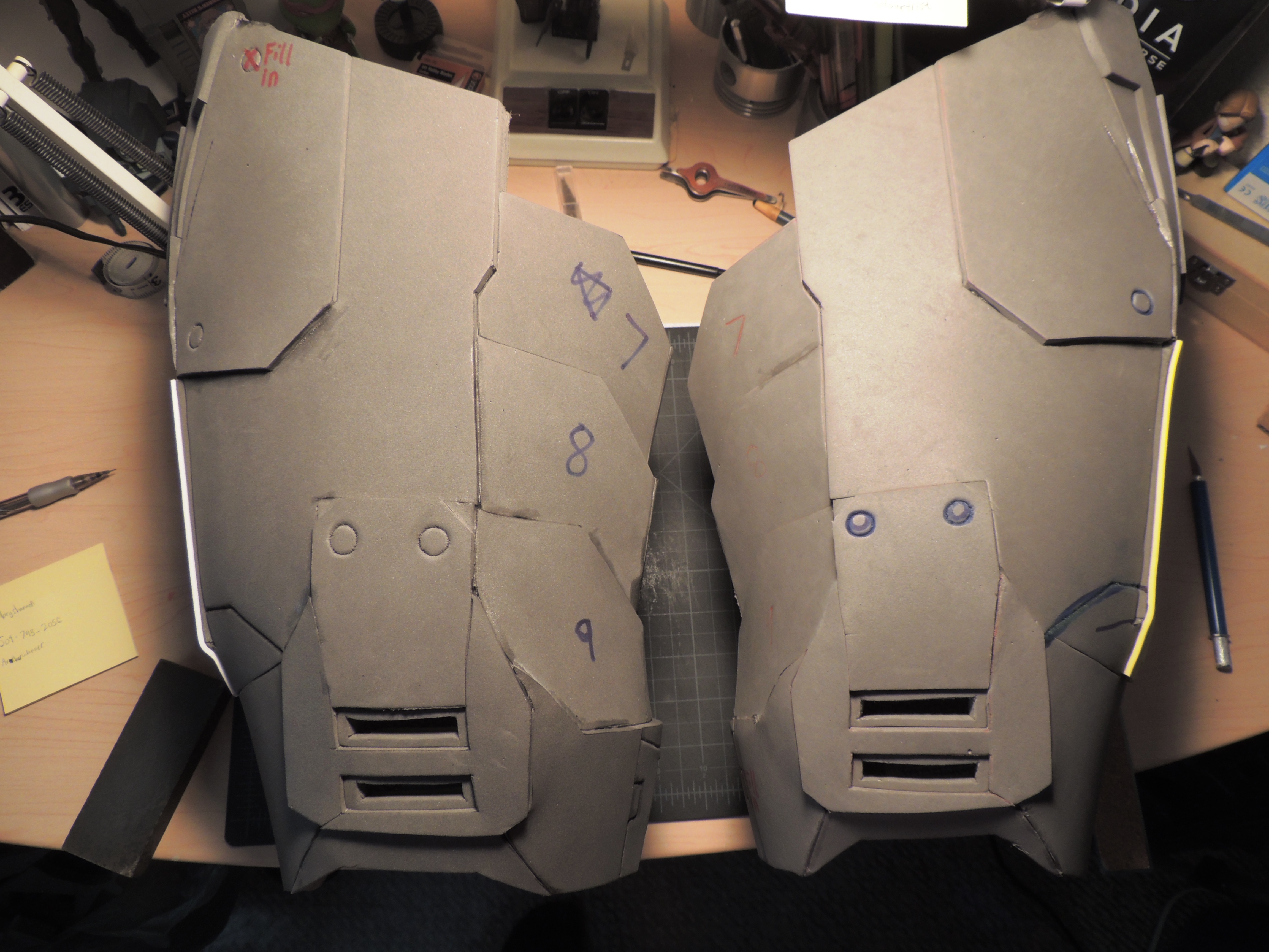 Halo Armor Thighs and Boots 007 HD.jpg