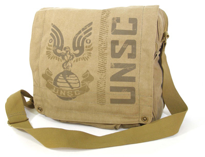 halo3_messenger_bags_khaki.jpg