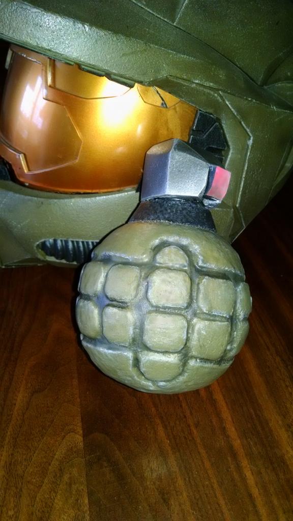 Halo3FragGrenade43.jpg