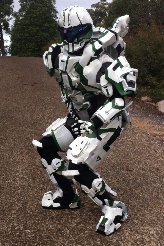 Halo4ArmourCompleteCloseup5_zps5126f53d.png