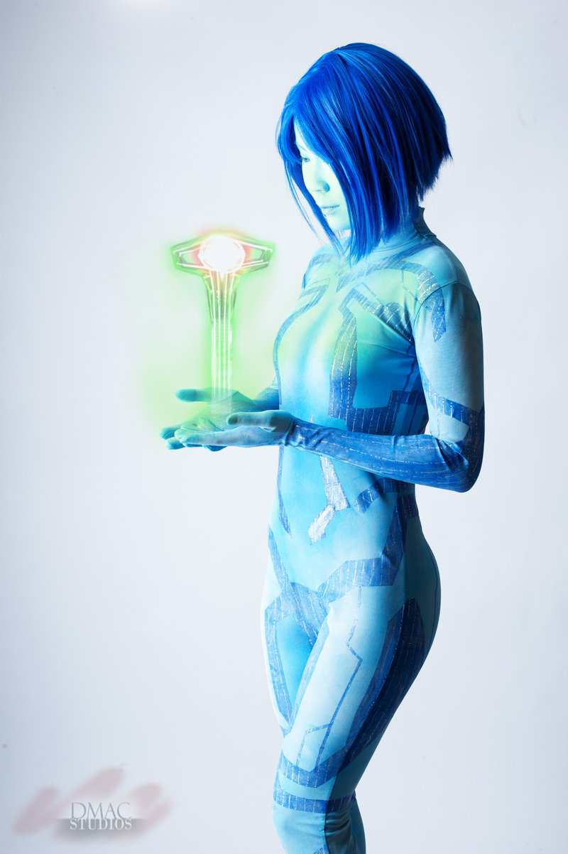 halo___cortana_22a_by_hyokenseisou_cosplay-d4fdcmy.jpg