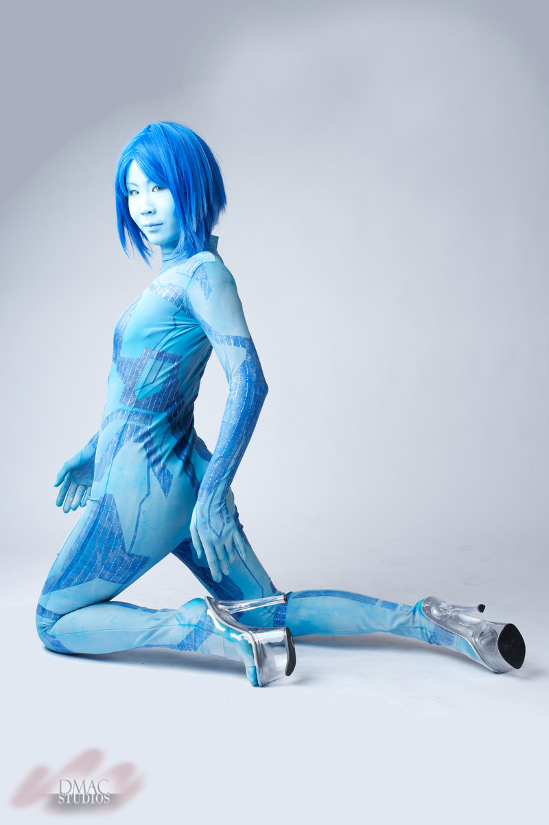 halo___cortana_27_by_hyokenseisou_cosplay-d4hj993.jpg