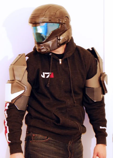 Helm3.jpg