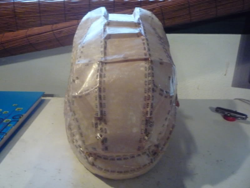 Helmet025.jpg