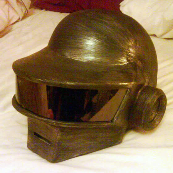 Helmet_2.jpg