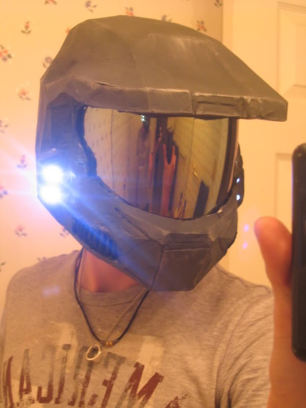 helmetDONE001.jpg