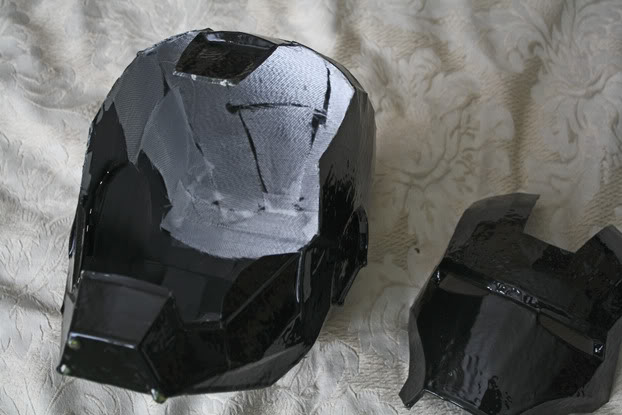 ironman2glassinginside.jpg