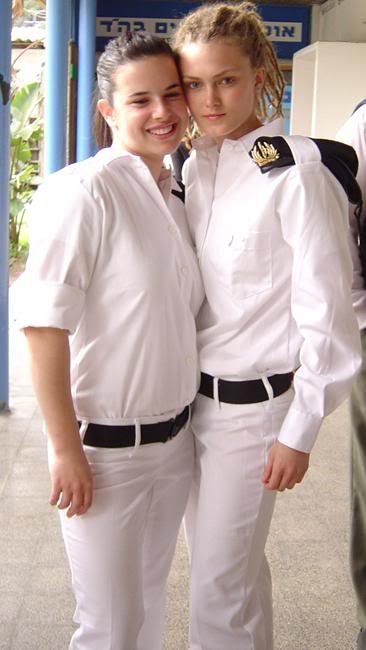 Ltl__with_fr01.jpg