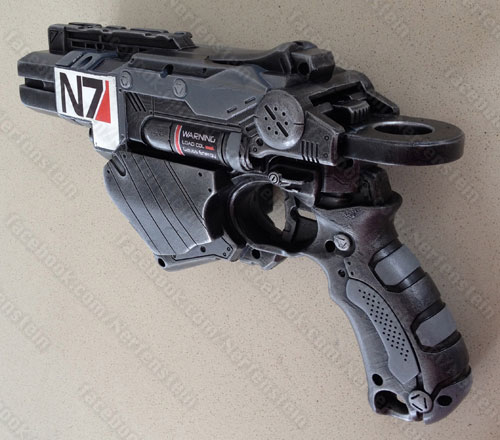 mass-effect-N7-blaster-pistol-nerf-proton-02.jpg