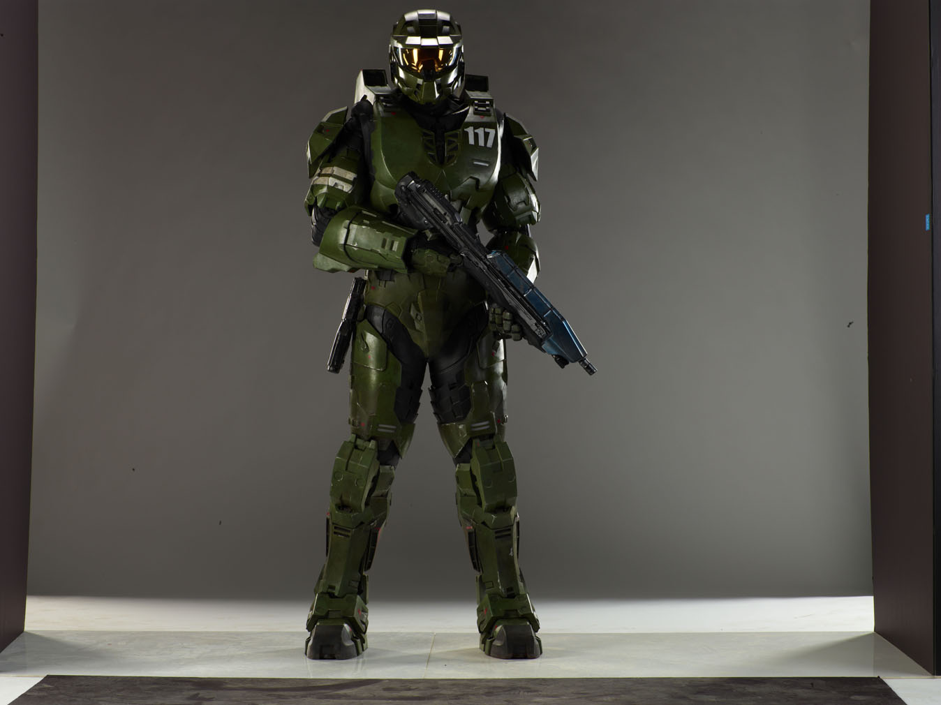 I used to think the armor in Halo 4 was awesome, but I'm so glad