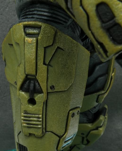 MasterChief_right_thigh.jpg