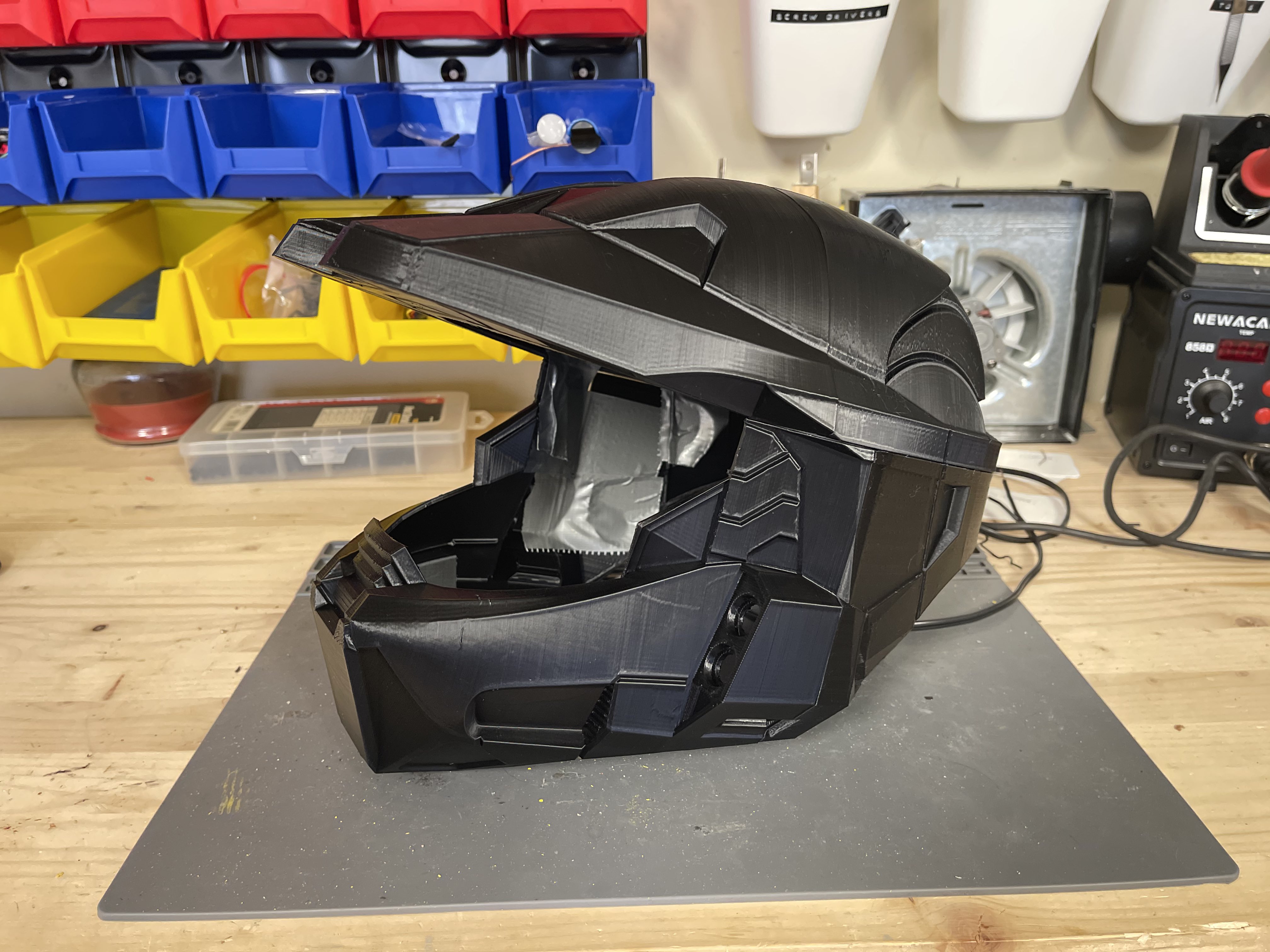 MK6 helmet.jpg