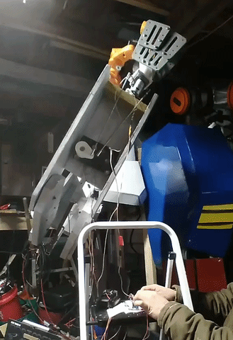 motorized mek Wrist_test.gif