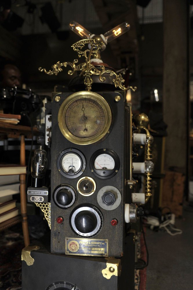 nup_134150_0273-contraption-660.jpg