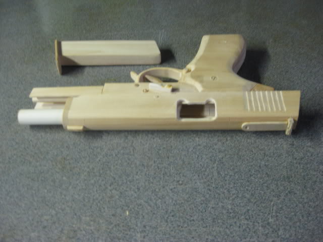 Pistol003.jpg