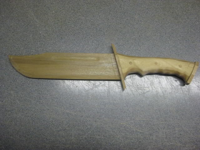 ReachKnife001-1.jpg