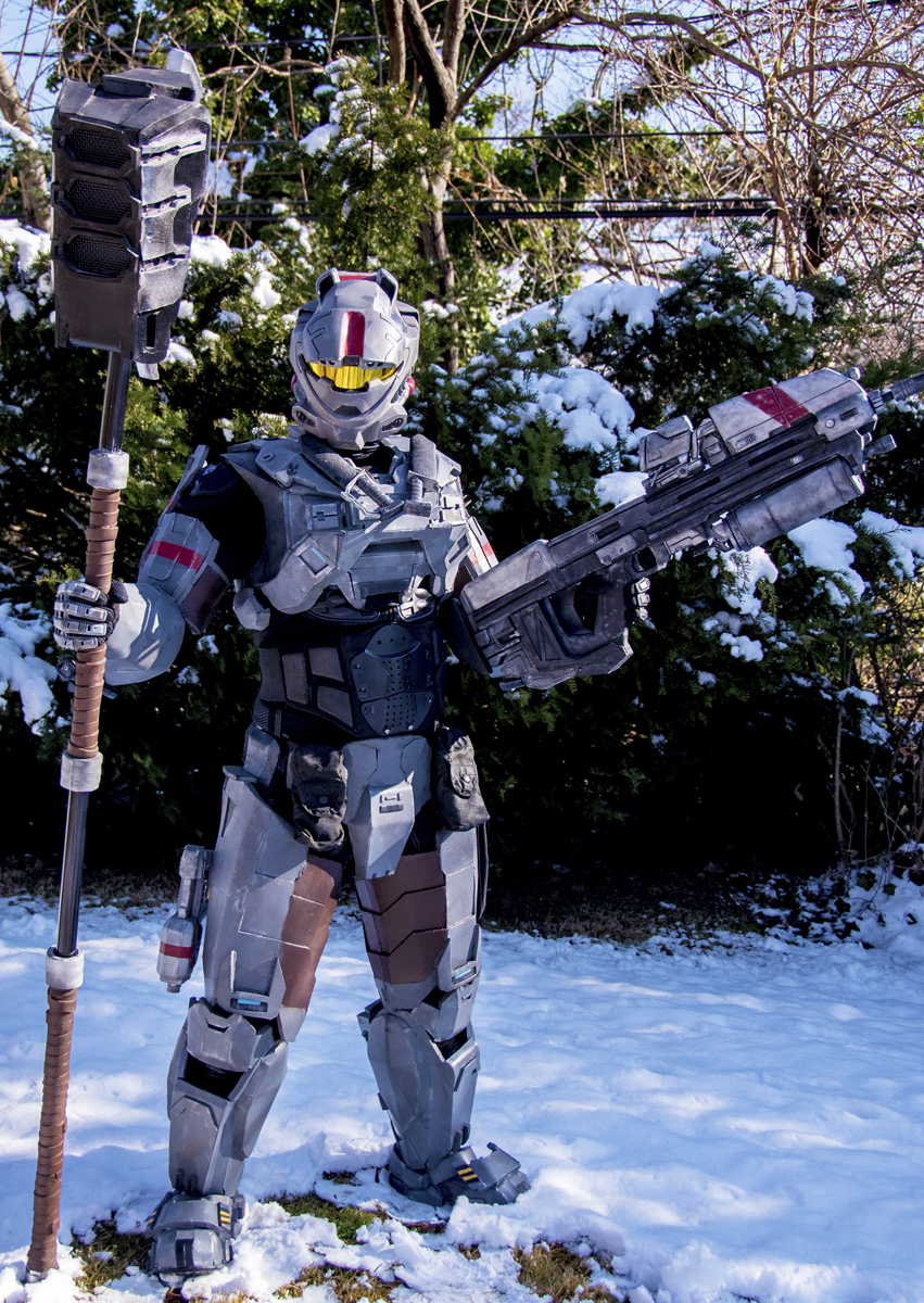 Recon Assassin-Front2-weapons.jpg