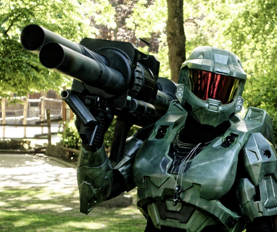 rocket launcher casual.jpg