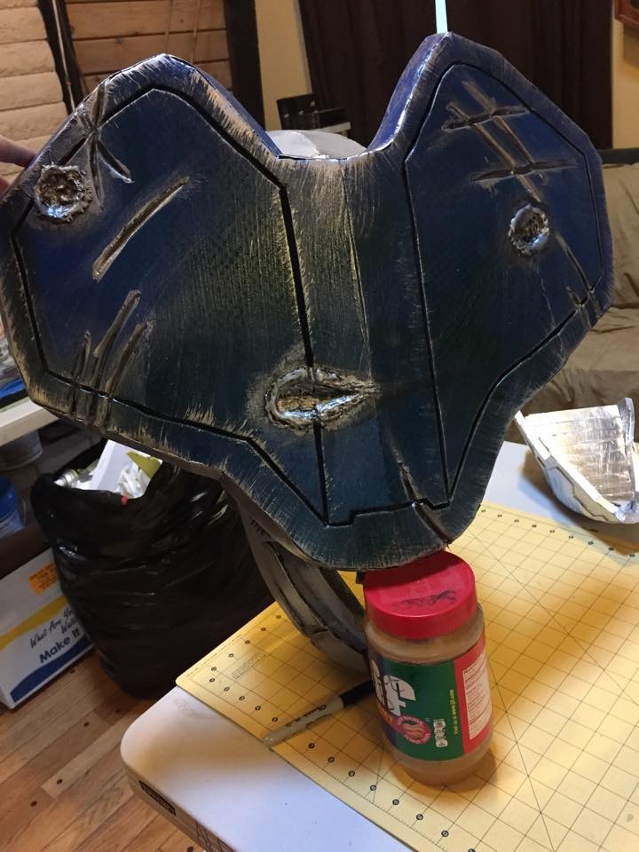 shoulder%20plate%20finished.jpg