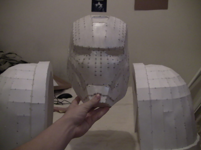 ShouldersandHelmet-Pep.png