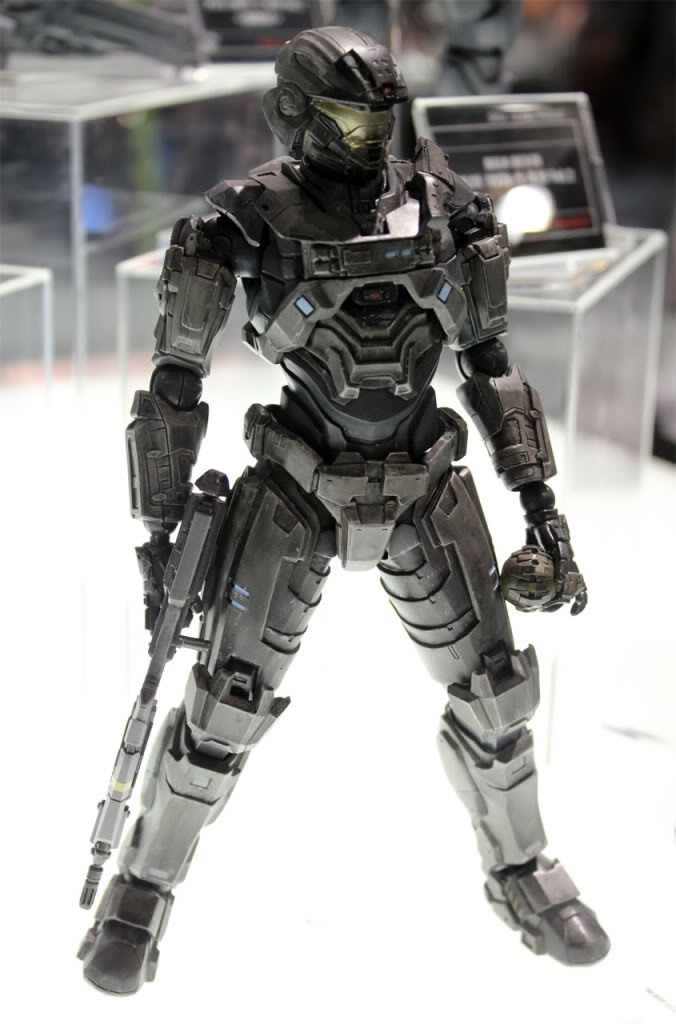 SquareReachtoysNoble6.jpg