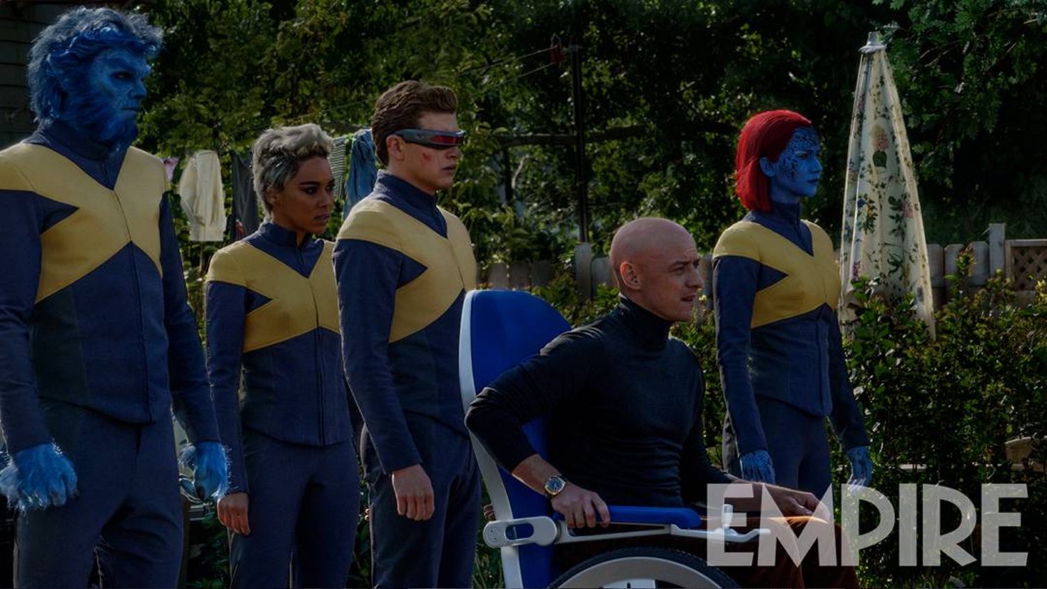 the-x-men-team-suits-up-in-new-x-men-dark-phoenix-photo-social.jpg