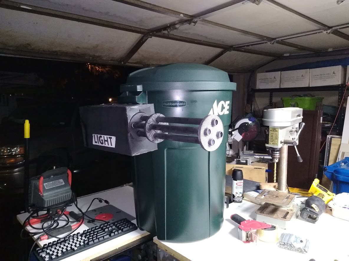 Trashcan3.jpg