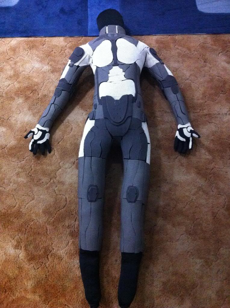 UndersuitProgress13_zps55af4738.jpg
