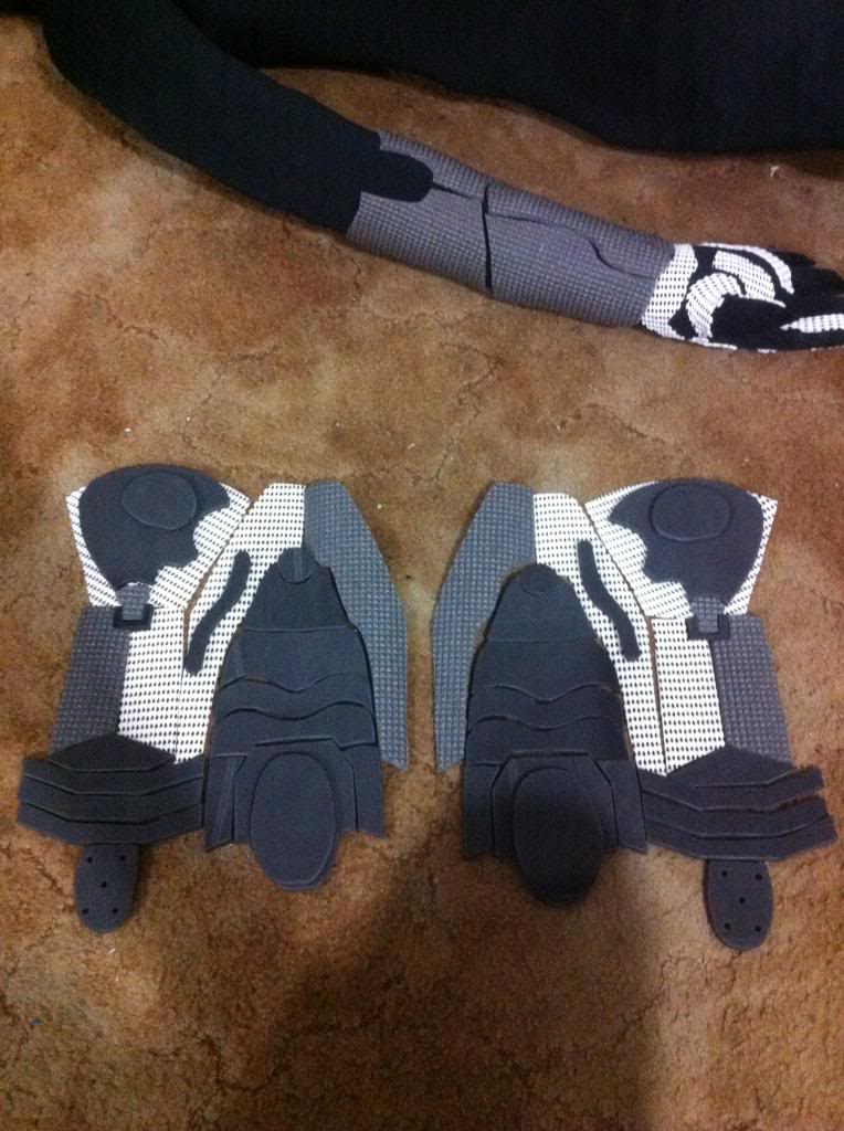 UndersuitTemplateCut-outs1_zps6afc3227.jpg