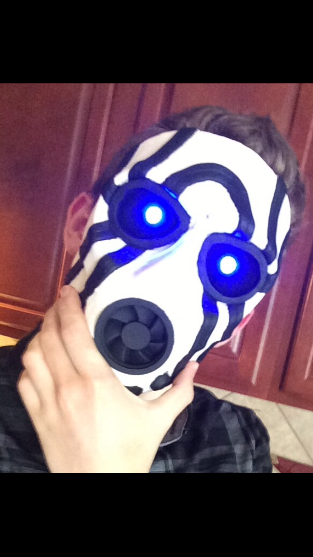 Borderlands Psycho Mask